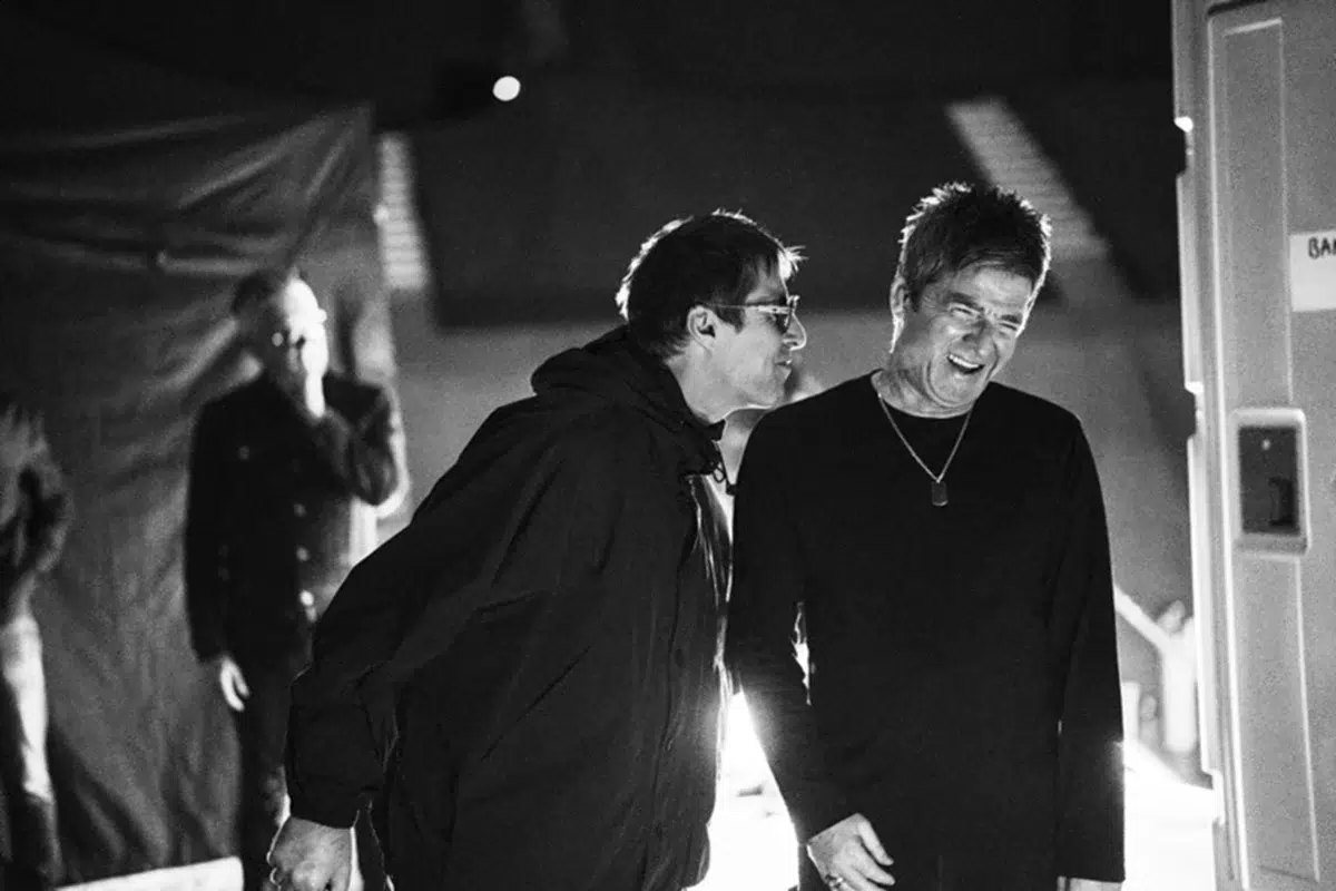 Oasis lanzó el primer tráiler del documental sobre su regreso
