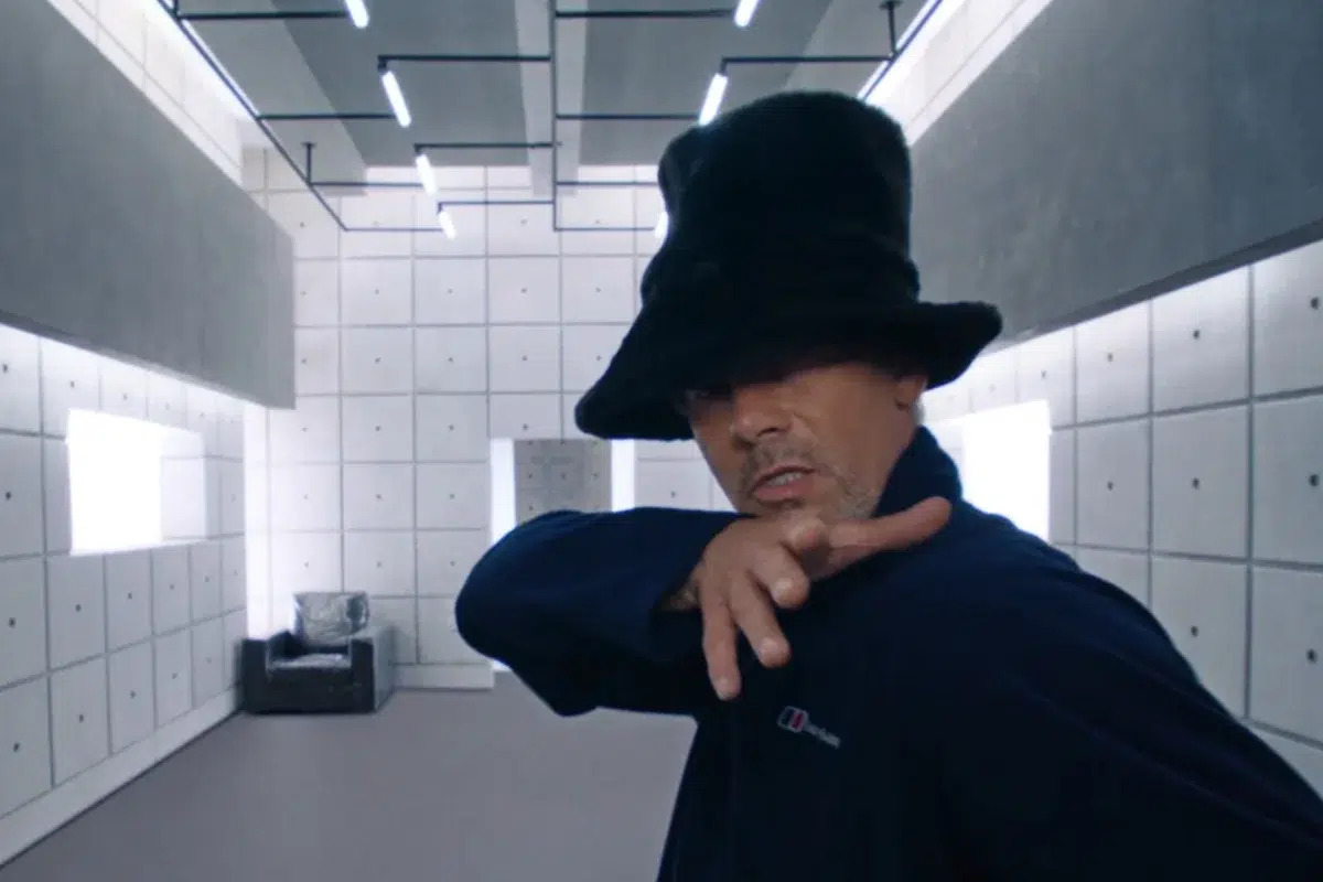 Jamiroquai recrea el video de «Virtual Insanity» a 30 años de su lanzamiento